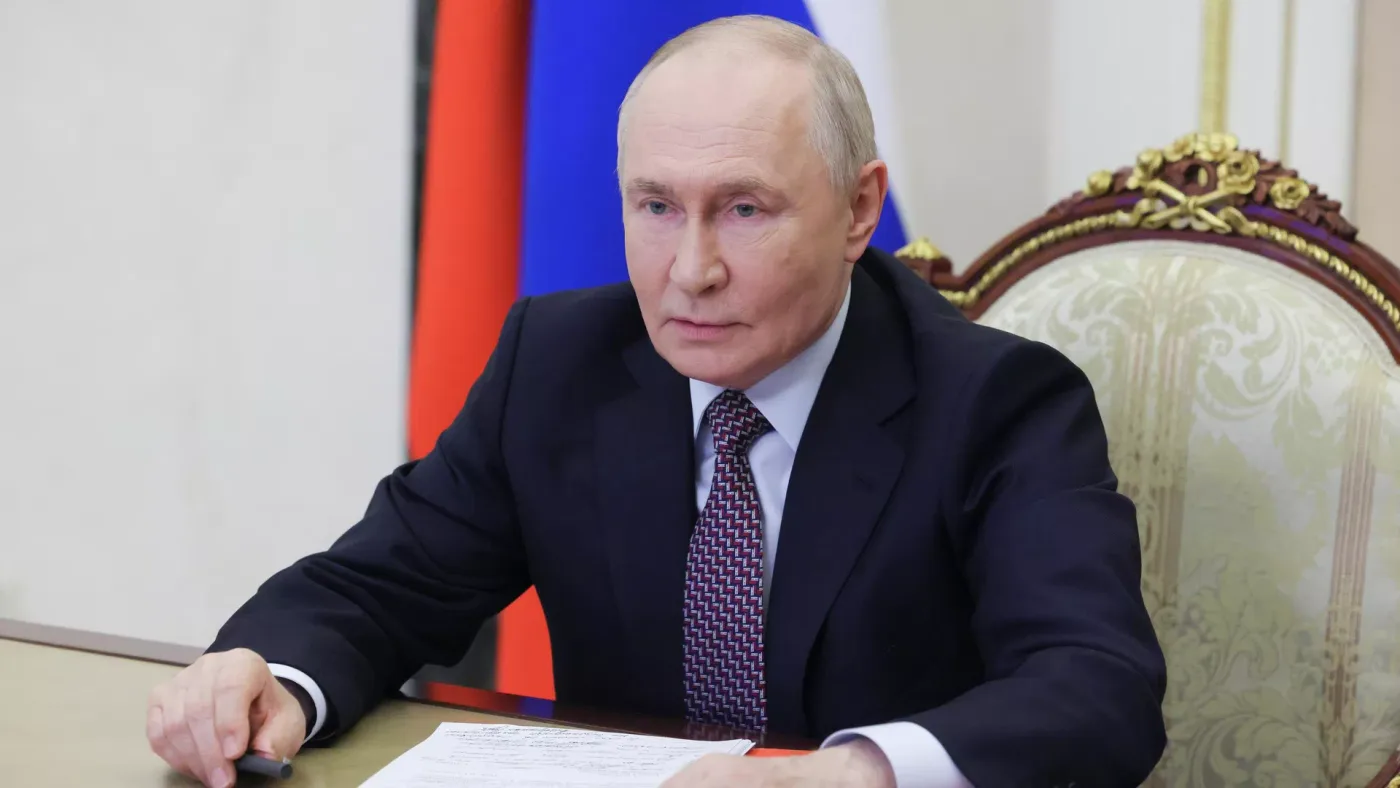 پوتین: شرکت‌های غربی هنگام خروج از روسیه «نزدیک بود گریه کنند»