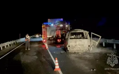 برخورد مینی‌ون با کامیون در جاده تومِن روسیه ۷ کشته برجا گذاشت